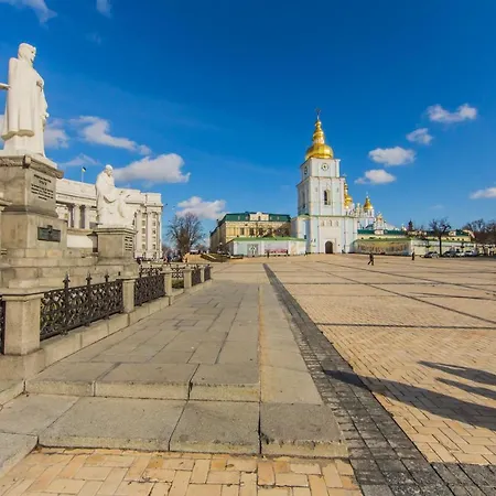 شقة роскошная двухуровневая квартира, ул. михайловская